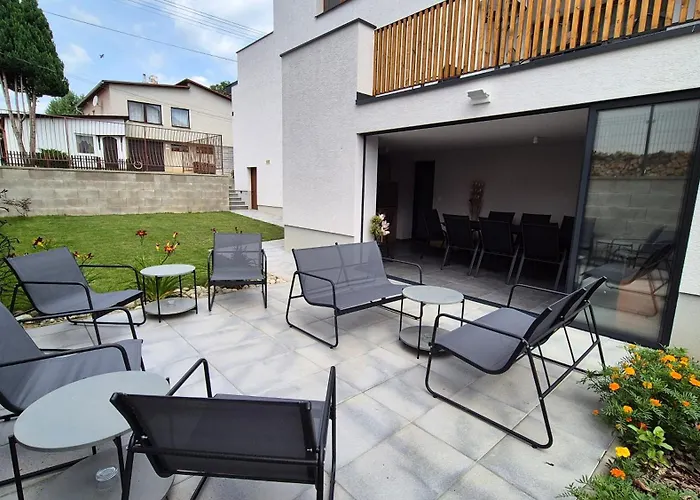 Minoris Apartament *